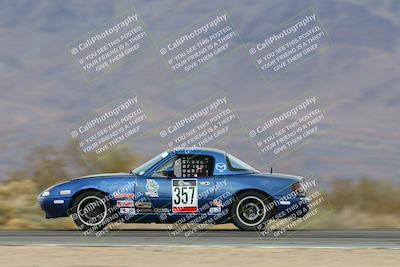 media/Jan-25-2025-SCCA SD (Sat) [[918ace9a21]]/2-Intermediate/Session 2 Turn 3 Inside Speed Panes/